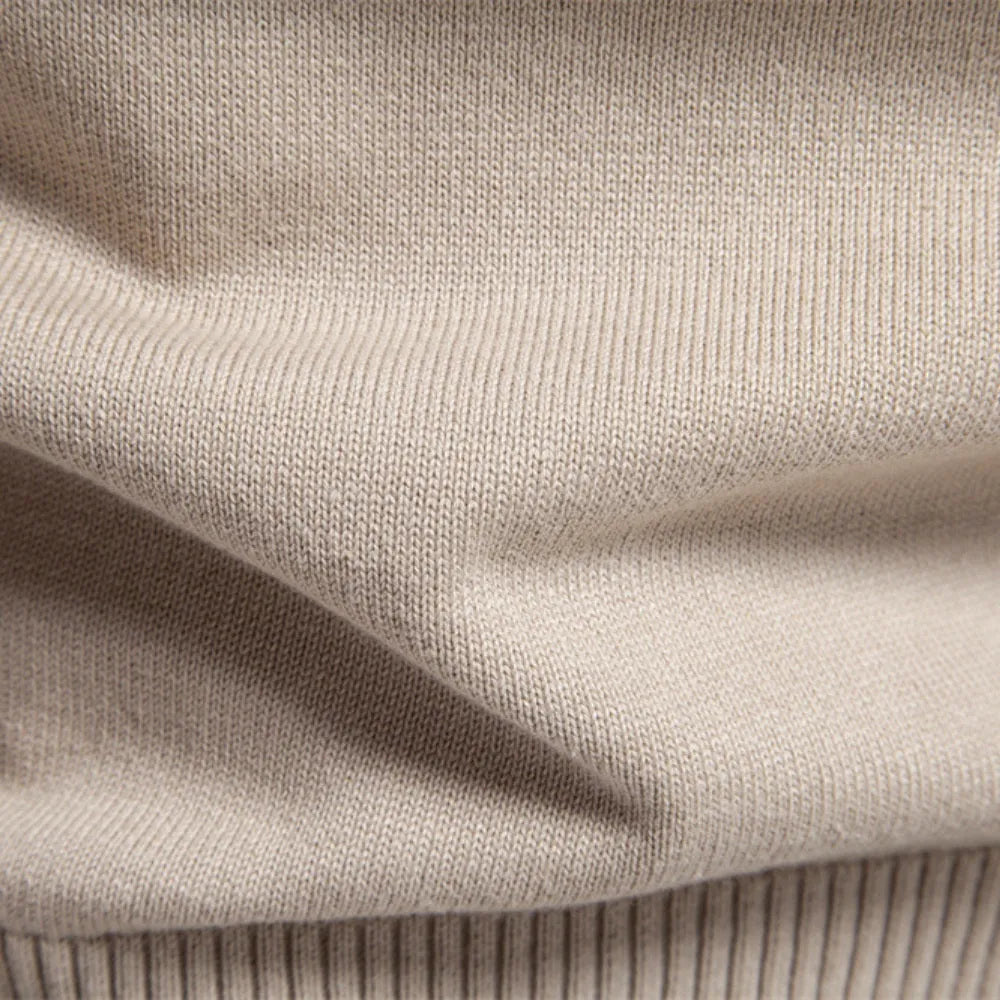 Men’s V-Neck Sweater – Pesson Lior